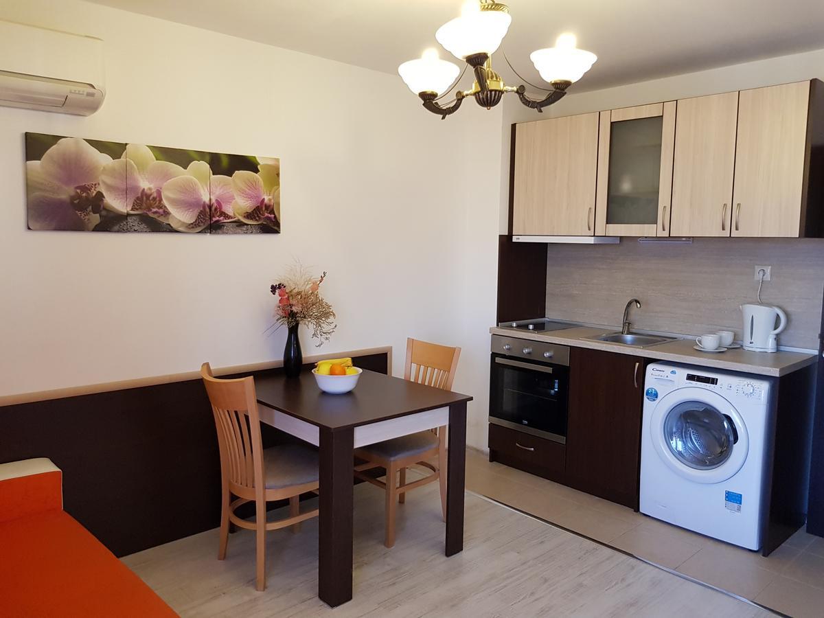 Family Aparthotel Vintegra Burgas Exterior foto